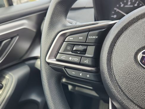 Used 2025 Subaru Impreza 2.0i image 18