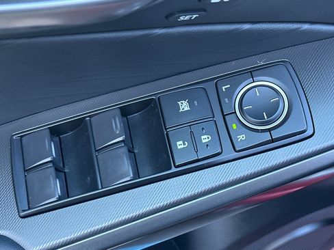 Used 2023 Lexus IS 350 F Sport image 12
