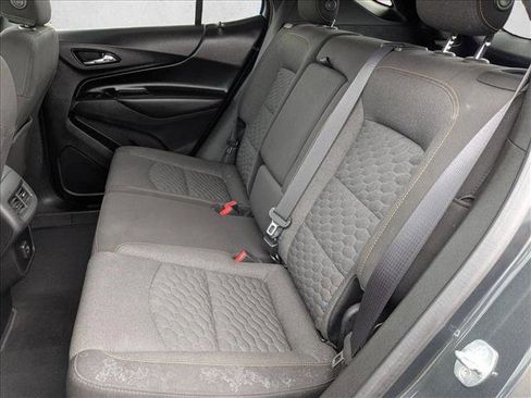 Used 2020 Chevrolet Equinox LT FWD image 17