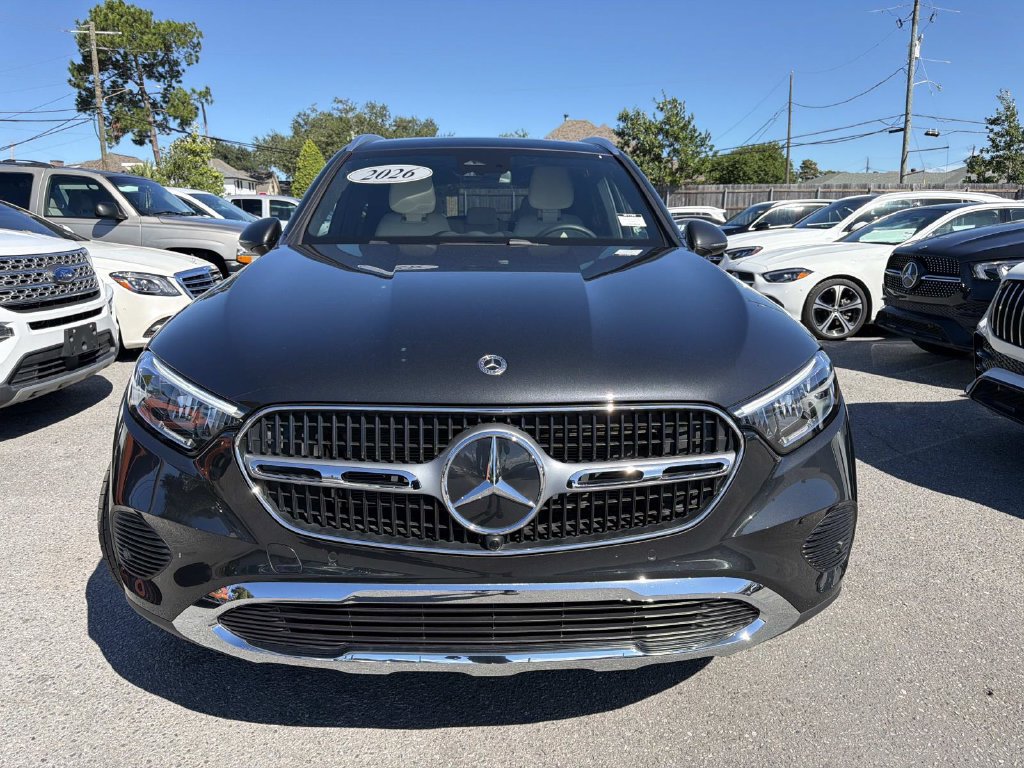 Used 2026 Mercedes-Benz GLC 300 image 2