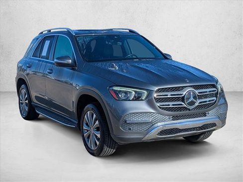Used 2020 Mercedes-Benz GLE 350 w/ Premium Package image 3