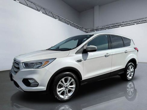 Used 2019 Ford Escape SE AWD/4WD image 10