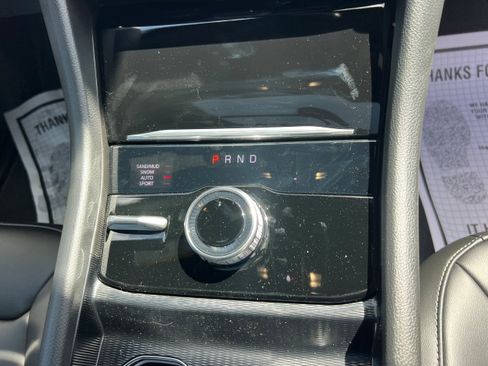 New 2026 Jeep Grand Cherokee L Limited w/ Limited Altitude Package AWD/4WD image 17