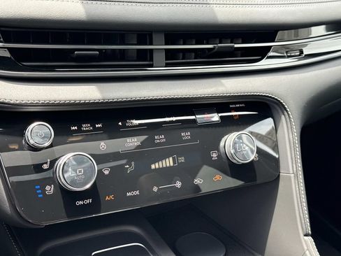 New 2027 INFINITI QX60 Sport w/ Dark Cargo Package AWD/4WD image 5