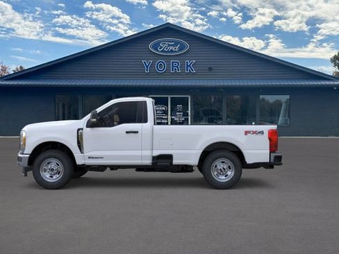 New 2026 Ford F350 XL w/ FX4 Off-Road Package image 3