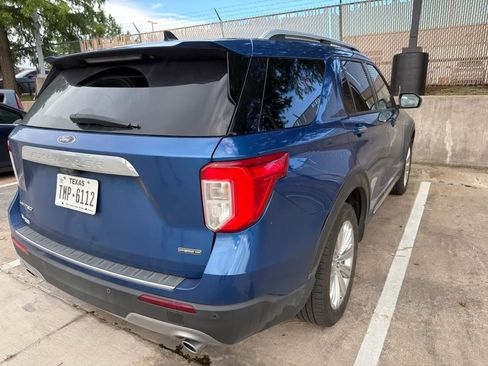 Used 2021 Ford Explorer Limited AWD/4WD image 5