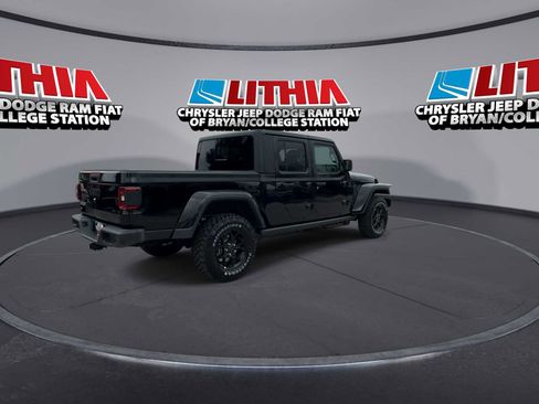 New 2026 Jeep Gladiator Sport image 8