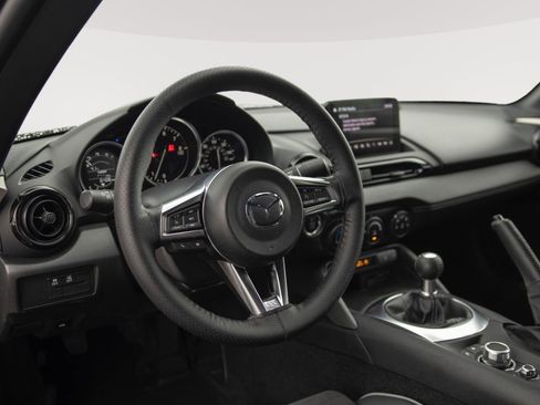 Used 2023 MAZDA MX-5 Miata Club w/ Brembo/BBS Recaro Package image 3