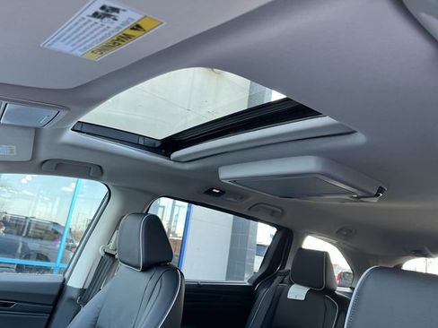 New 2026 Honda Odyssey Touring image 18