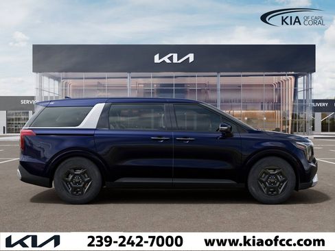 New 2026 Kia Carnival LX FWD image 7