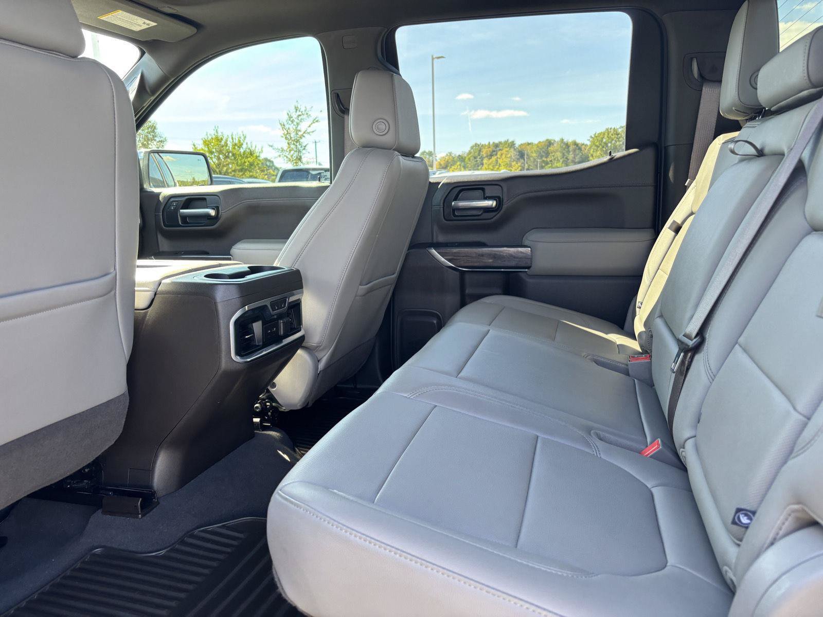 Used 2021 Chevrolet Silverado 1500 LTZ AWD/4WD image 14