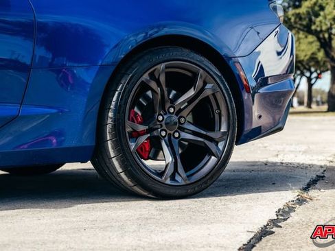 Used 2019 Chevrolet Camaro SS image 56