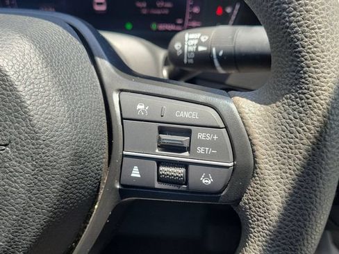 Used 2023 Honda Accord EX image 20