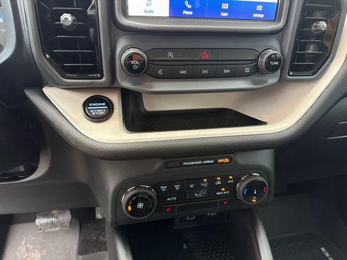Used 2024 Ford Bronco Sport Heritage w/ Heritage Convenience Package AWD/4WD image 30