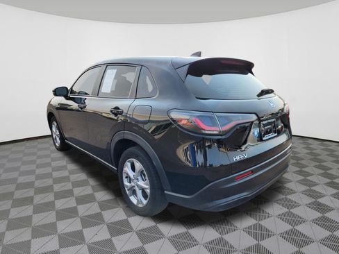 Certified 2024 Honda HR-V LX image 3