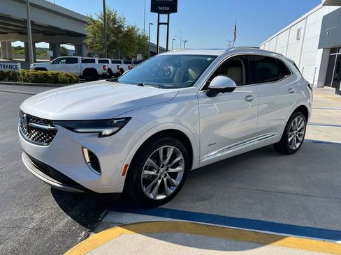 Used 2023 Buick Envision Avenir image 3
