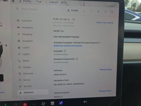 Used 2023 Tesla Model Y Long Range image 4