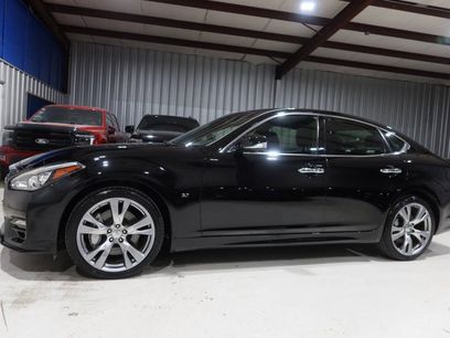 Used 2015 INFINITI Q70 3.7 w/ Sport Package