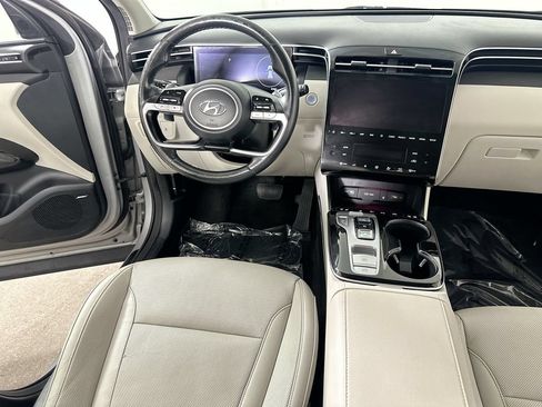 Used 2022 Hyundai Tucson Limited w/ Cargo Package FWD image 17