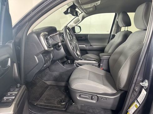 Used 2023 Toyota Tacoma SR5 w/ Technology Package image 11