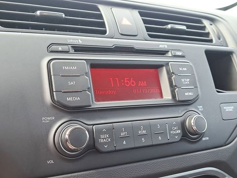 Used 2015 Kia Rio LX image 19