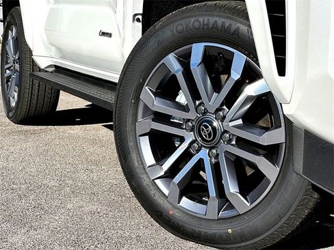 New 2026 Toyota 4Runner Limited image 2