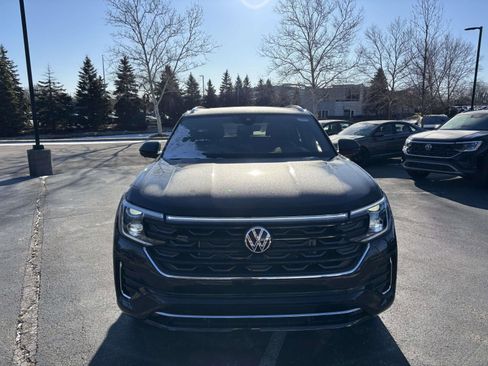New 2026 Volkswagen Atlas Cross Sport SEL Premium R-Line AWD/4WD image 2