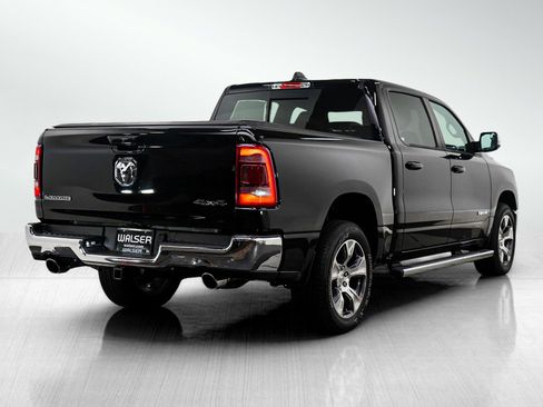 Used 2024 RAM 1500 Laramie AWD/4WD image 5