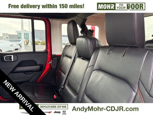 Used 2018 Jeep Wrangler Unlimited Rubicon w/ Dual Top Group image 23