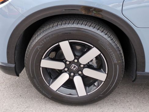 Used 2025 Honda Prologue Touring image 13