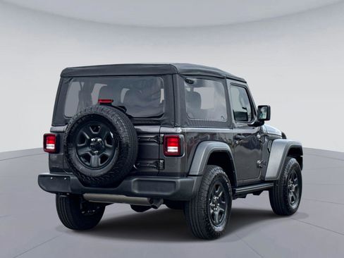 Used 2025 Jeep Wrangler Sport image 3
