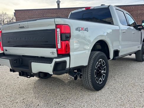New 2026 Ford F250 Platinum AWD/4WD image 10