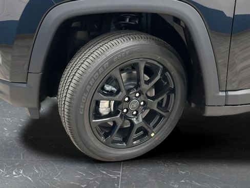 New 2026 Jeep Compass Latitude AWD/4WD image 33