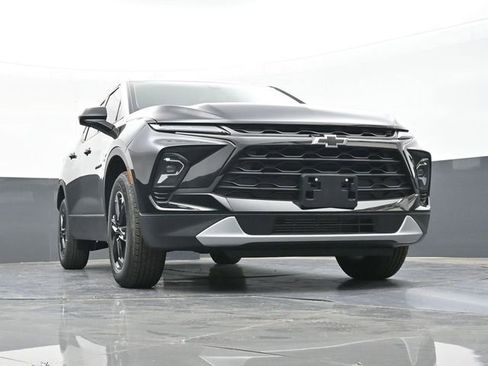New 2025 Chevrolet Blazer LT w/ Midnight/Sport Edition FWD image 52