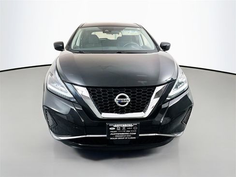 Used 2021 Nissan Murano S image 2