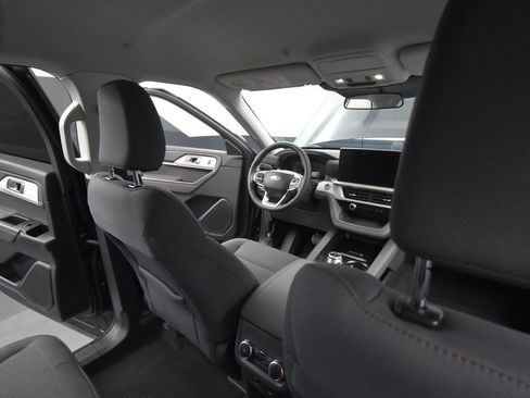 Used 2025 Ford Explorer Active image 20