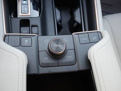 Used 2026 Toyota Grand Highlander AWD Hybrid image 44