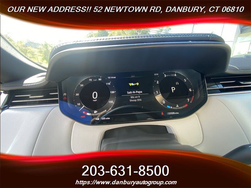 Used 2024 Land Rover Range Rover Sport SE AWD/4WD image 15