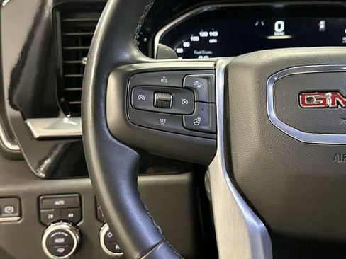 Used 2024 GMC Sierra 1500 SLT AWD/4WD image 17
