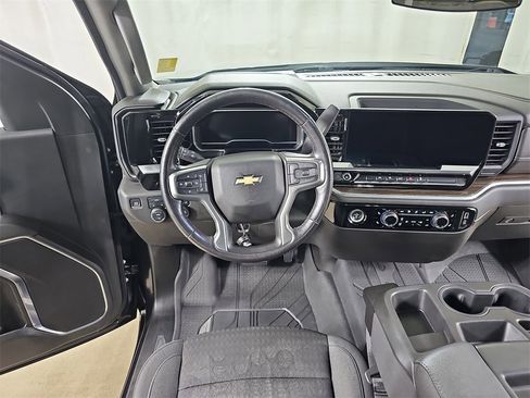 Certified 2022 Chevrolet Silverado 1500 LT image 23