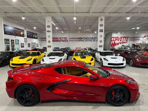 Used 2023 Chevrolet Corvette Stingray Premium Cpe w/ Z51 Performance Package RWD image 6