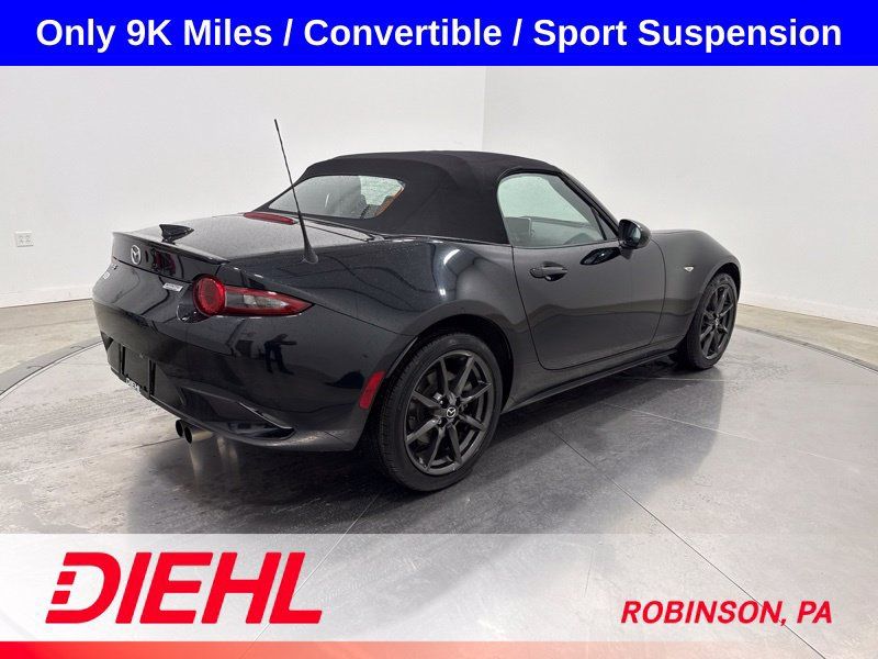 Used 2016 MAZDA MX-5 Miata Club RWD image 14