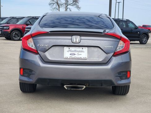 Used 2021 Honda Civic Sport image 8