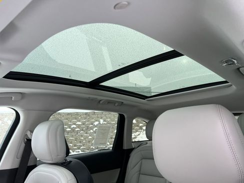 New 2026 Lincoln Nautilus Premier w/ Equipment Group 102A image 5