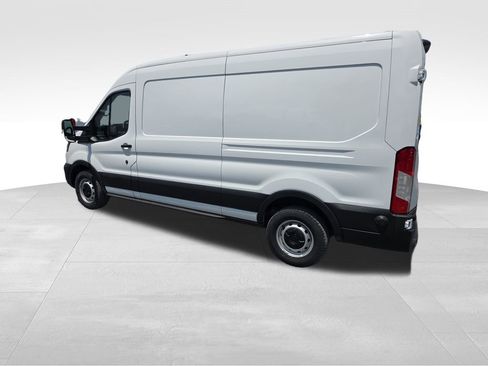 New 2024 Ford Transit 250 148 Medium Roof image 7
