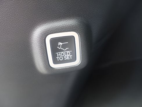 New 2026 Jeep Cherokee Overland AWD/4WD image 10