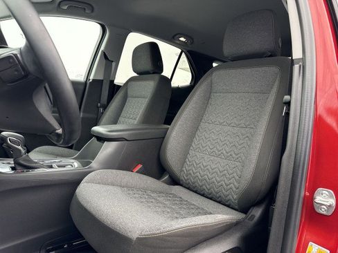 Used 2024 Chevrolet Equinox LT w/ LPO, Floor Liner Package image 13