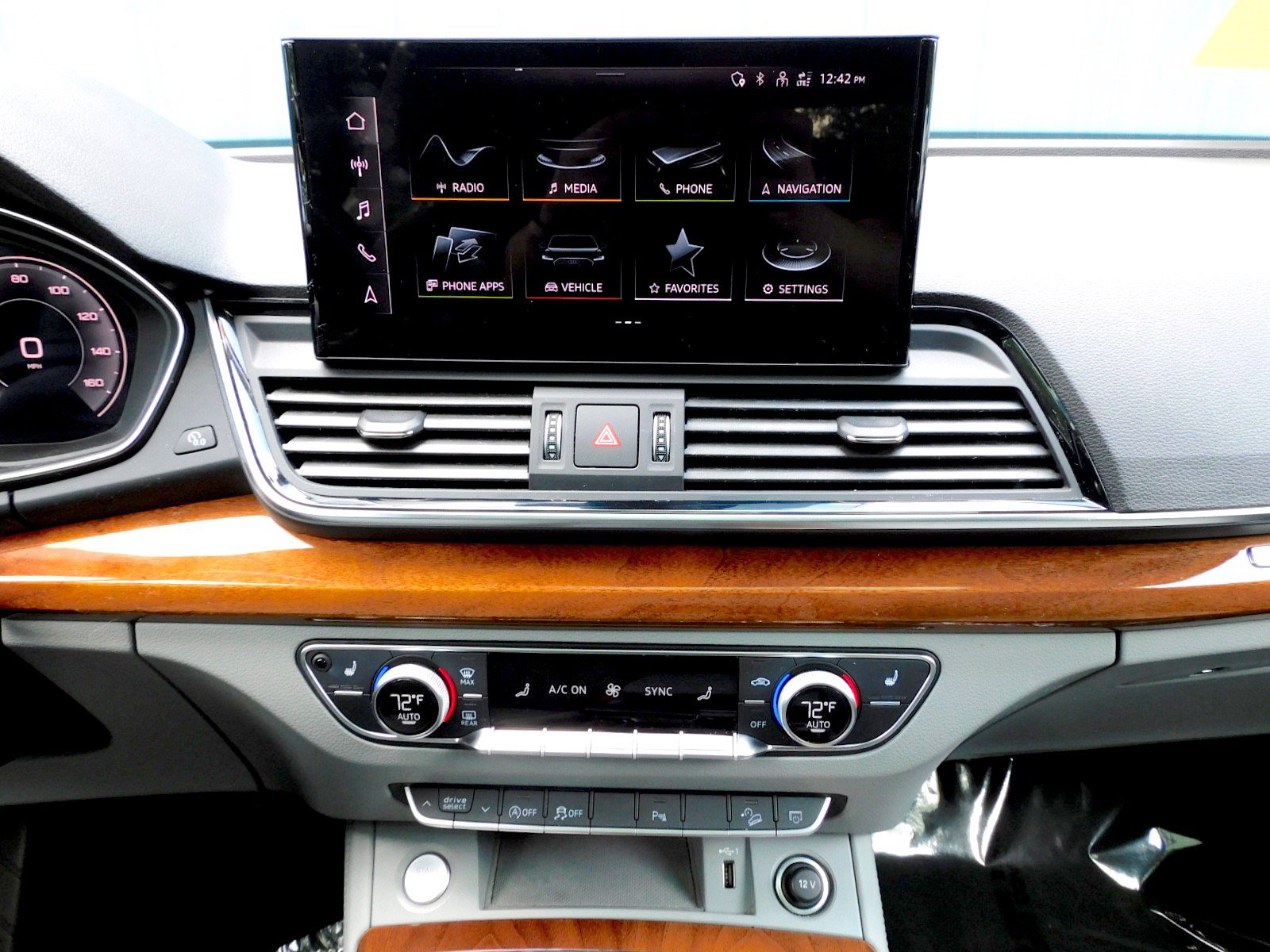 Used 2022 Audi Q5 2.0T Premium Plus AWD/4WD image 11