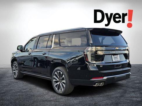 New 2026 Chevrolet Suburban High Country image 6