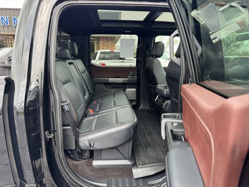 Used 2021 Ford F150 Lariat image 14